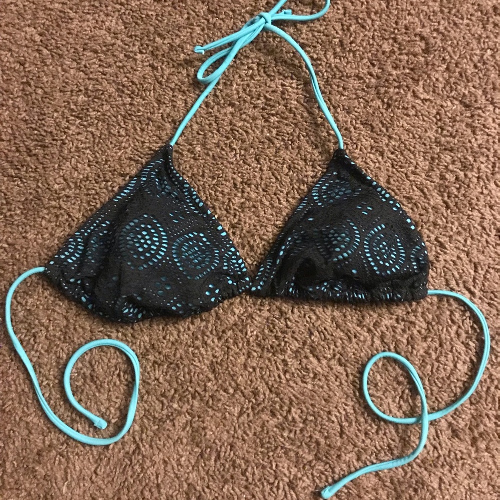 Crochet bikini top